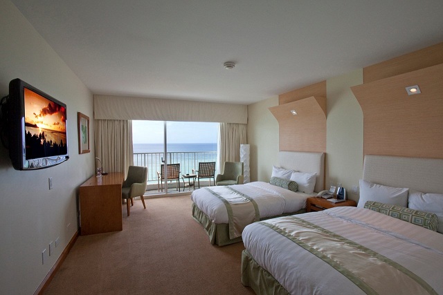 Deluxe Ocean Room